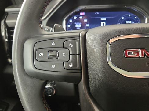 Certified 2024 GMC Sierra 1500 AT4 w/ Technology Package AWD/4WD image 15