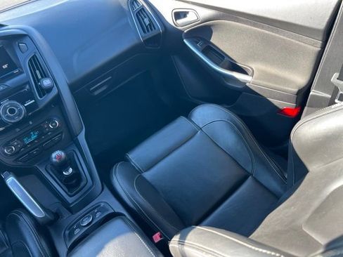 Used 2013 Ford Focus ST image 14