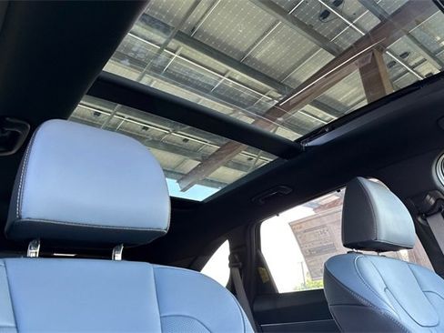 New 2025 Kia Sorento SX Prestige image 20