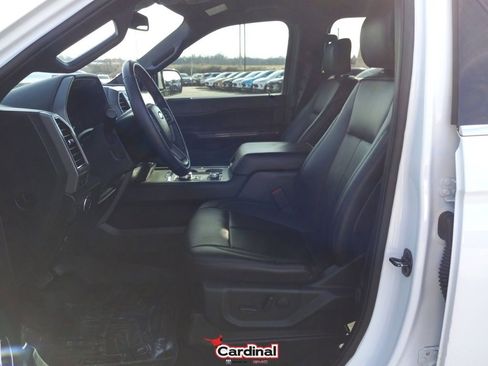 Used 2020 Ford Expedition XLT w/ Equipment Group 202A image 22