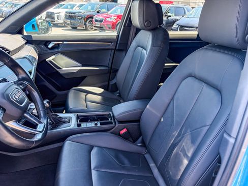 Used 2022 Audi Q3 2.0T Premium AWD/4WD image 16