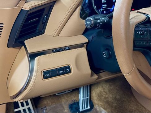 Used 2021 Lexus LC 500 Convertible w/ Touring Package RWD image 10
