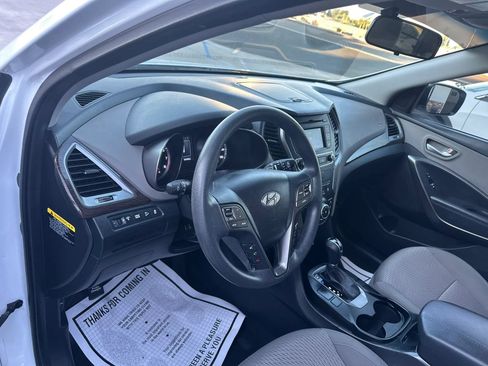 Used 2017 Hyundai Santa Fe Sport FWD image 25