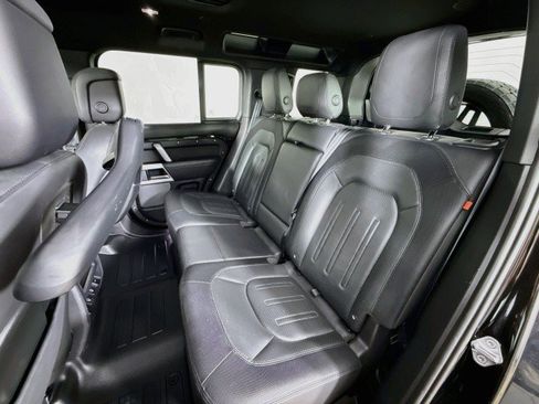 Used 2022 Land Rover Defender 110 X-Dynamic HSE AWD/4WD image 25