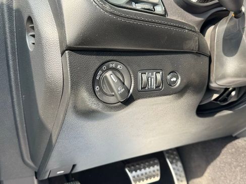 Used 2023 Dodge Challenger R/T w/ T/A Package image 19