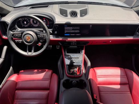 Certified 2024 Porsche Cayenne Turbo GT AWD/4WD image 17