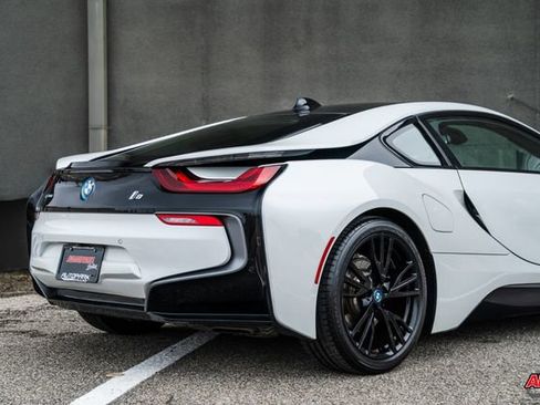 Used 2014 BMW i8 image 60