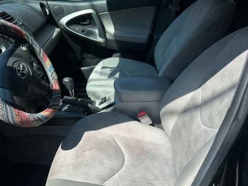 Used 2011 Toyota RAV4 4WD w/ Base L4 Extra Value Pkg image 12