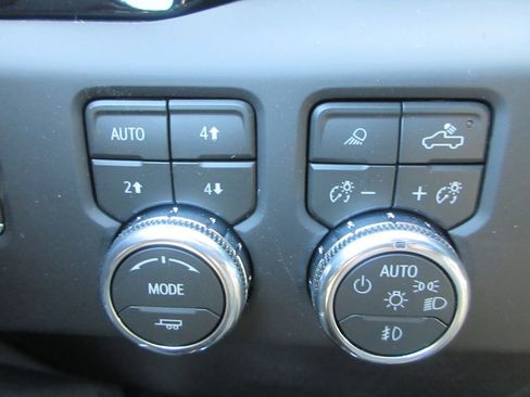 New 2026 GMC Sierra 2500 AT4X AWD/4WD image 16