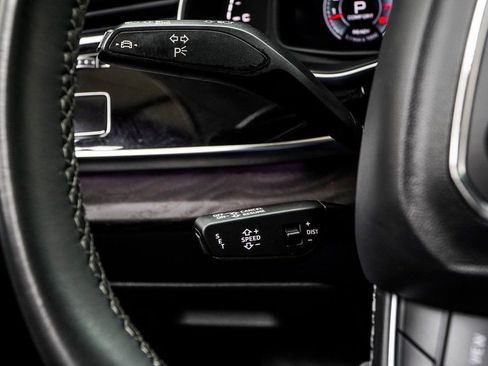 Used 2023 Audi Q8 Prestige image 35