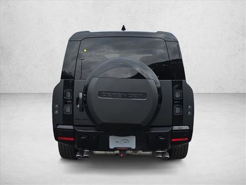 New 2026 Land Rover Defender 130 V8 AWD/4WD image 6