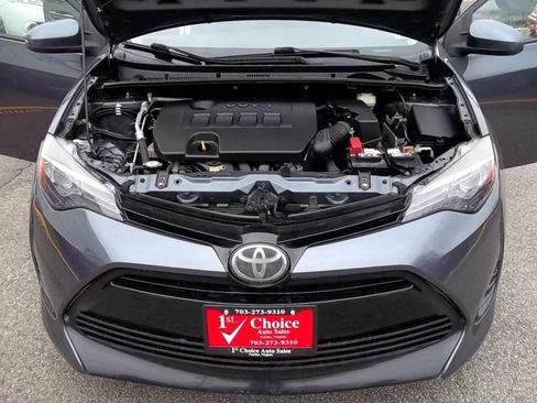 Used 2017 Toyota Corolla LE image 25