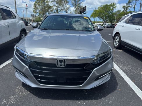 Used 2020 Honda Accord EX-L image 2