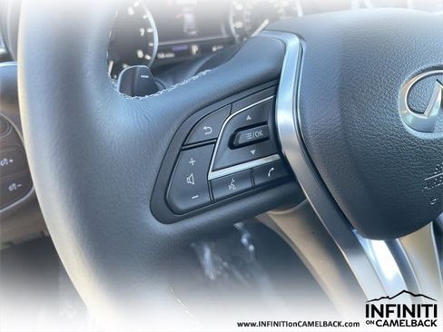 New 2025 INFINITI QX50 Luxe image 25