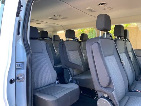 Used 2024 Ford Transit 350 XLT RWD image 28