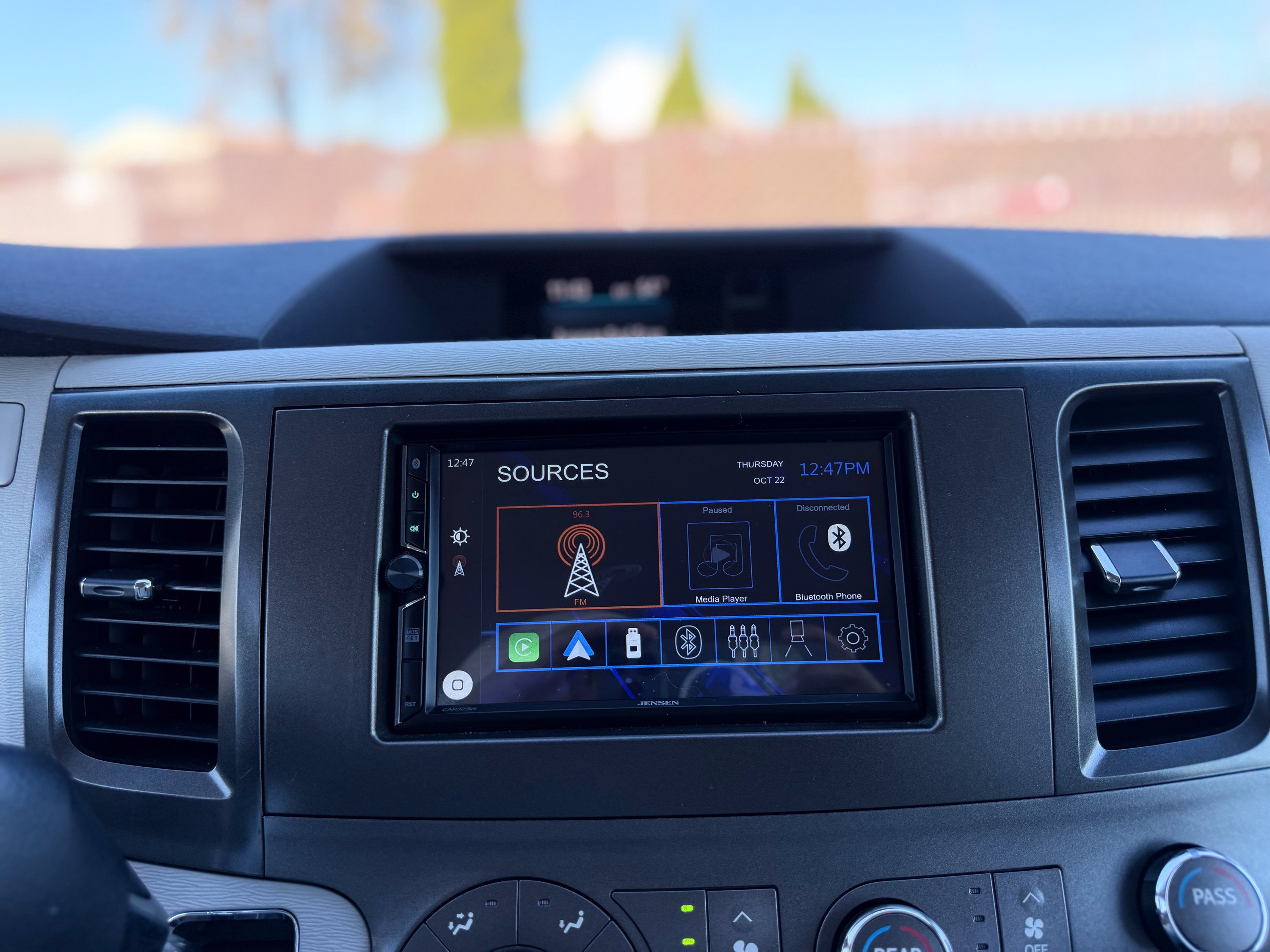 Used 2011 Toyota Sienna LE FWD image 31