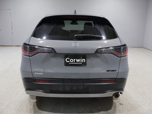 Used 2024 Honda HR-V Sport image 4