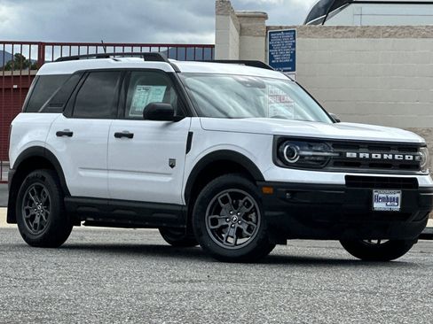 Used 2023 Ford Bronco Sport Big Bend w/ Convenience Package AWD/4WD image 2