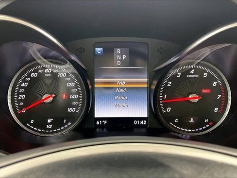 Used 2018 Mercedes-Benz GLC 300 4MATIC image 23