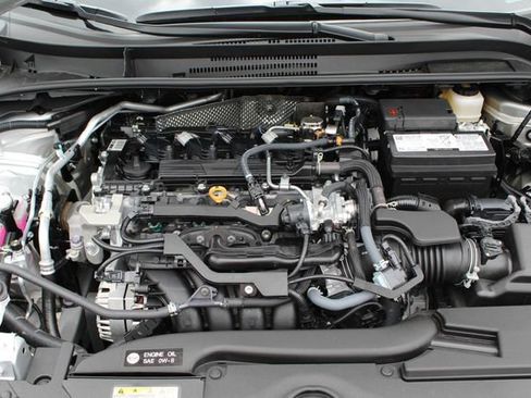 Certified 2026 Toyota Corolla SE w/ SE Package FWD image 14