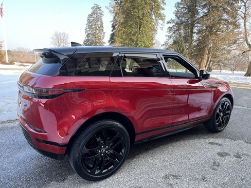 Used 2023 Land Rover Range Rover Evoque R-Dynamic SE AWD/4WD image 11