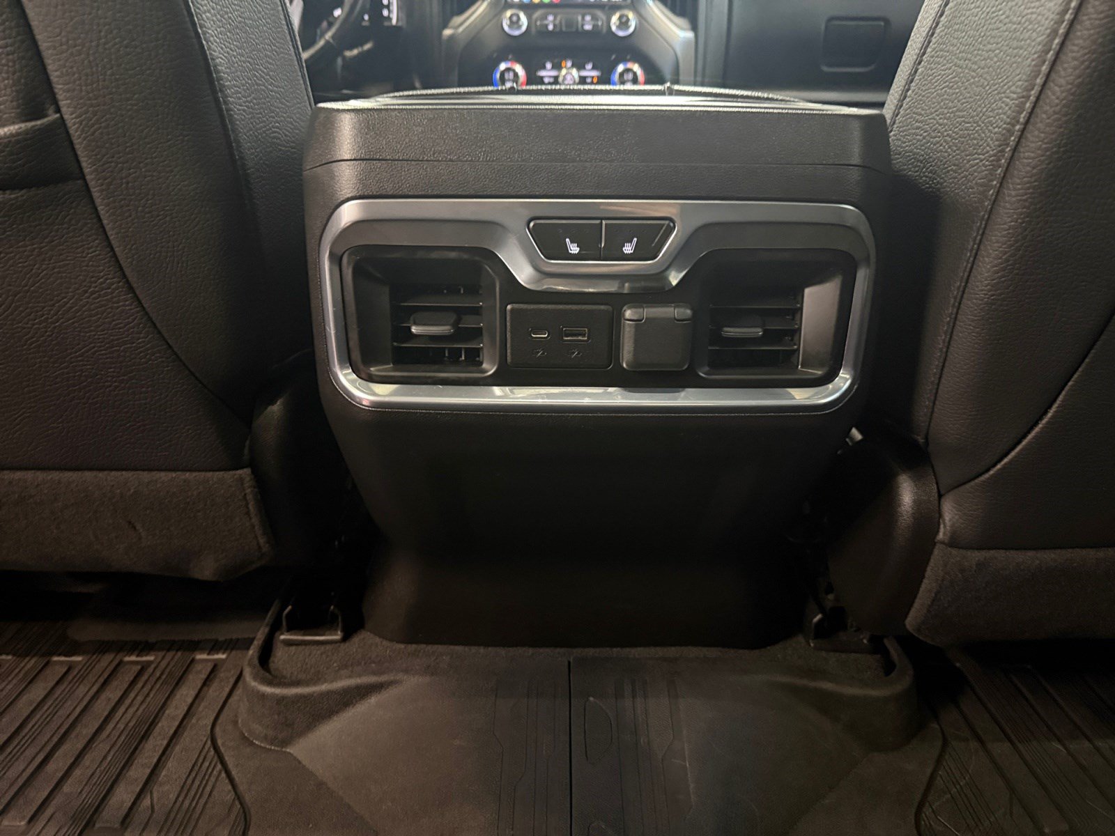 Used 2021 GMC Sierra 2500 Denali w/ Denali Ultimate Package AWD/4WD image 29