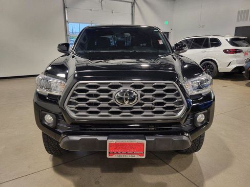 Used 2023 Toyota Tacoma TRD Off-Road image 8