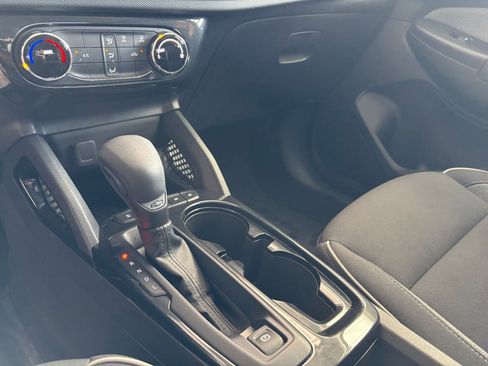 Used 2025 Chevrolet TrailBlazer LT image 40