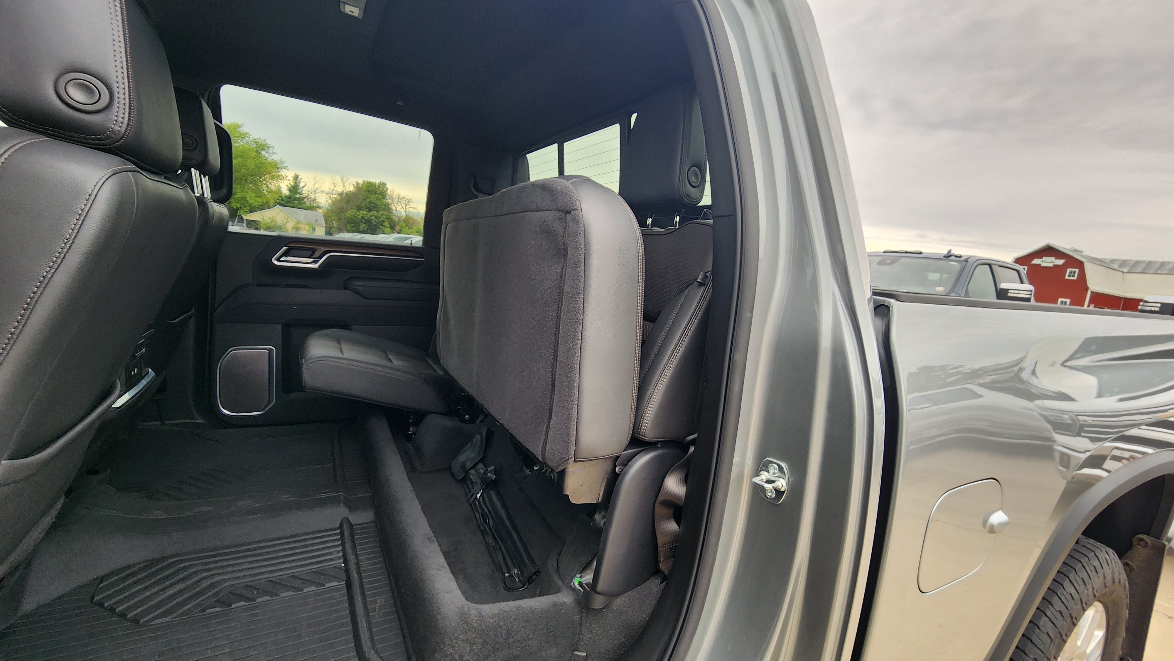 Certified 2025 Chevrolet Silverado 3500 High Country w/ Technology Package AWD/4WD image 22
