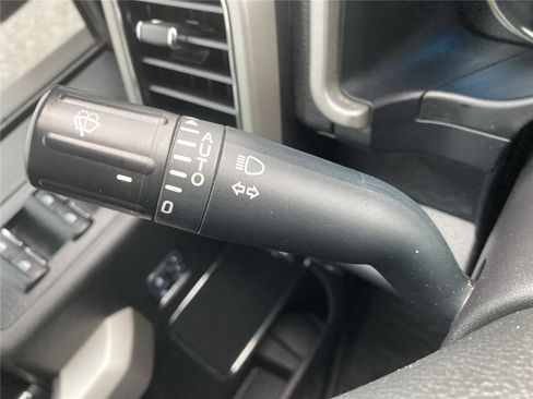 Used 2018 Ford F150 Lariat w/ Equipment Group 502A Luxury image 23