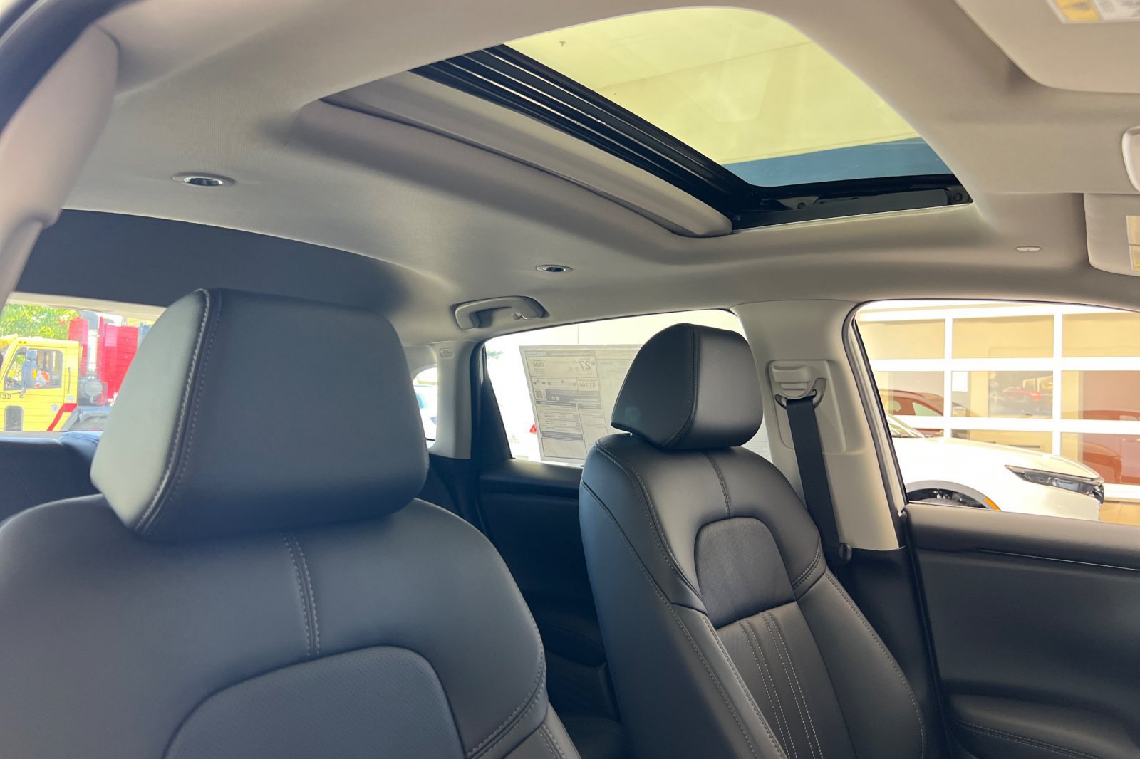 New 2027 Honda HR-V EX-L image 15