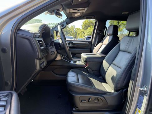 Used 2023 Chevrolet Tahoe RST w/ Sport Performance Package AWD/4WD image 9