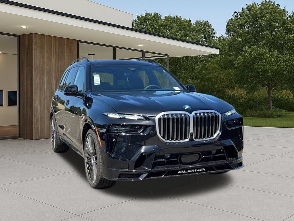 New 2026 BMW ALPINA XB7 AWD/4WD image 5