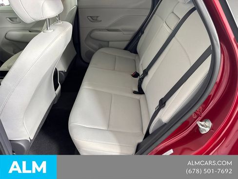 Used 2025 Hyundai Kona SEL FWD image 24