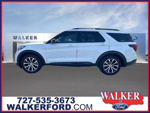 Certified 2025 Ford Explorer ST-Line w/ Premium Package RWD image 1