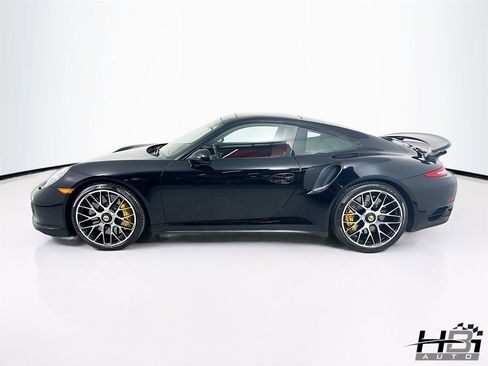 Used 2015 Porsche 911 Turbo S image 9