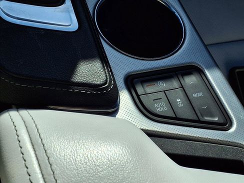 Used 2021 Cadillac CT4 Premium Luxury image 9