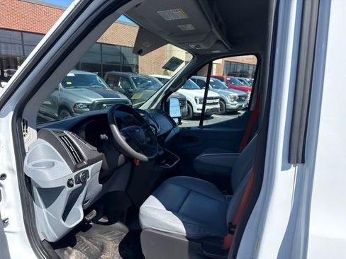 Certified 2019 Ford Transit 150 148 Medium Roof image 9