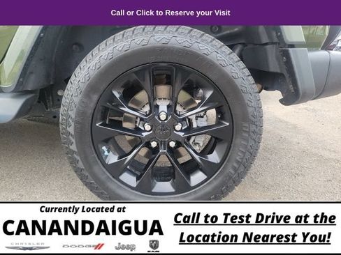Used 2021 Jeep Wrangler Unlimited Sahara w/ Dual Top Group AWD/4WD image 19