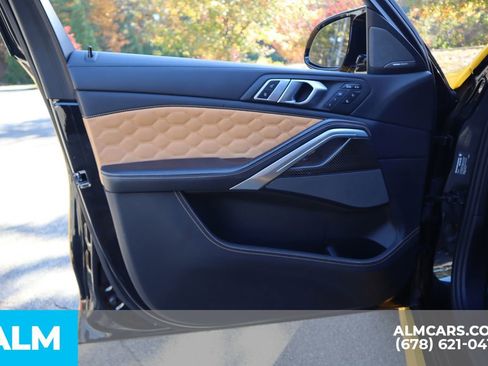 Used 2022 BMW X6 M w/ Competition Package image 11