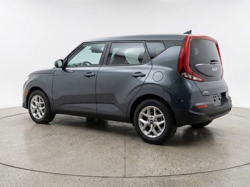 Used 2025 Kia Soul LX w/ LX Technology Package image 6