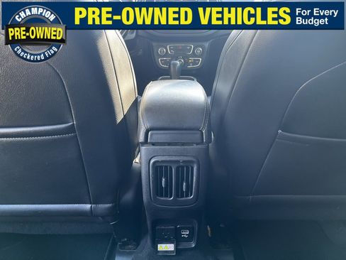 Used 2018 Jeep Compass Latitude w/ Popular Equipment Group image 27