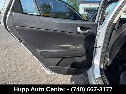 Used 2020 Kia Optima LX FWD image 11
