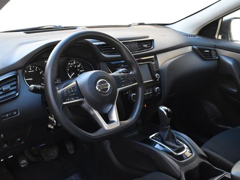 Used 2019 Nissan Rogue Sport S w/ Appearance Package image 19