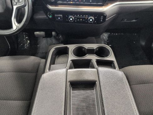 Used 2026 Chevrolet Silverado 1500 LT AWD/4WD image 16