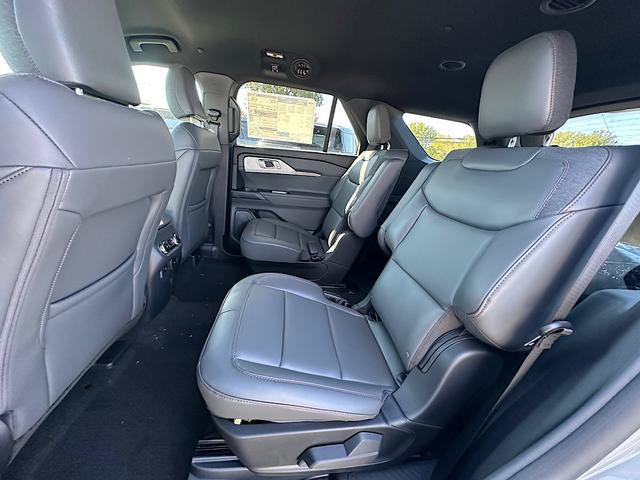 New 2027 Ford Explorer Active w/ Active Comfort Package AWD/4WD image 14
