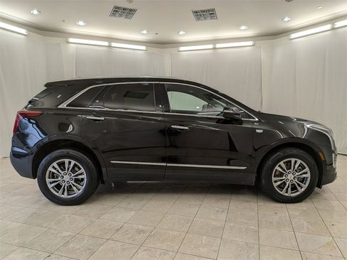 Used 2020 Cadillac XT5 Premium Luxury image 11