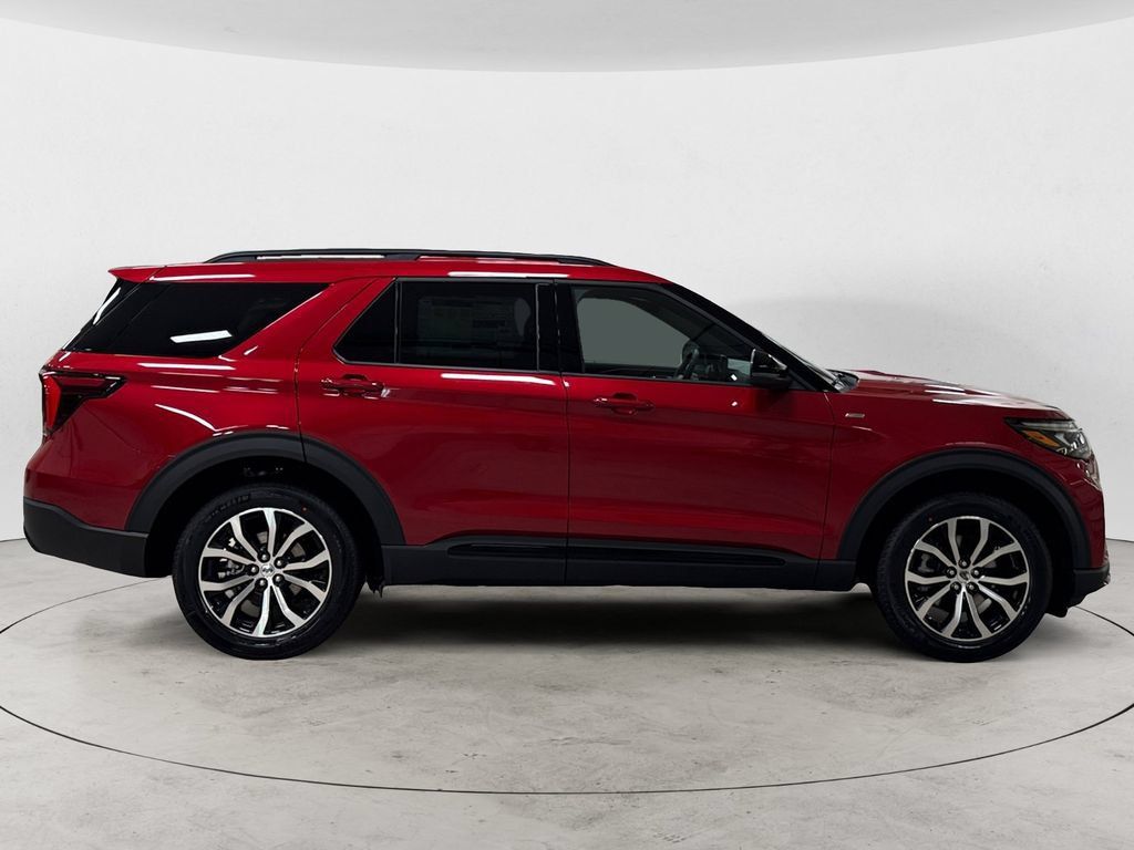 Used 2026 Ford Explorer ST-Line AWD/4WD image 6