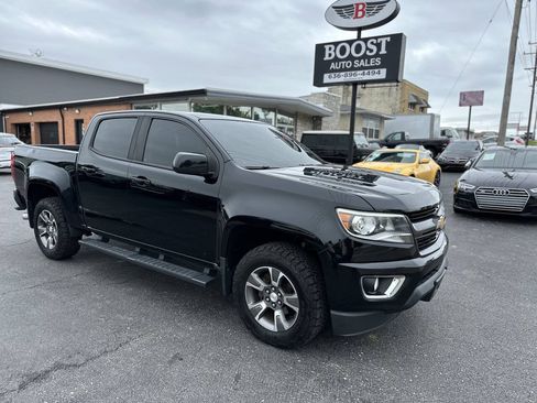 Used 2017 Chevrolet Colorado Z71 AWD/4WD image 1