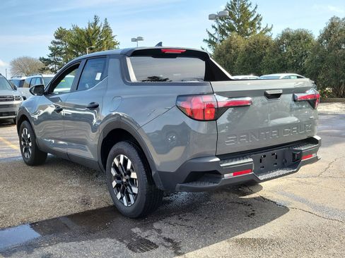 New 2025 Hyundai Santa Cruz SE image 3